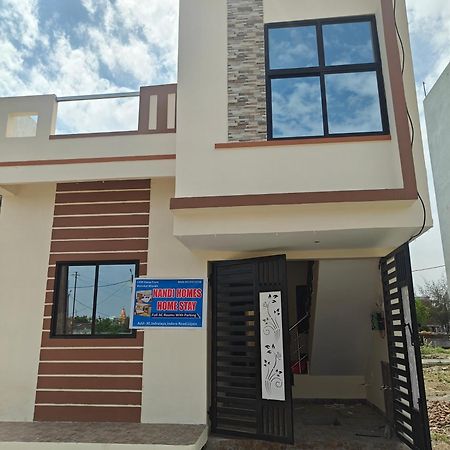Nandi Homes Homestay Ujjain Esterno foto